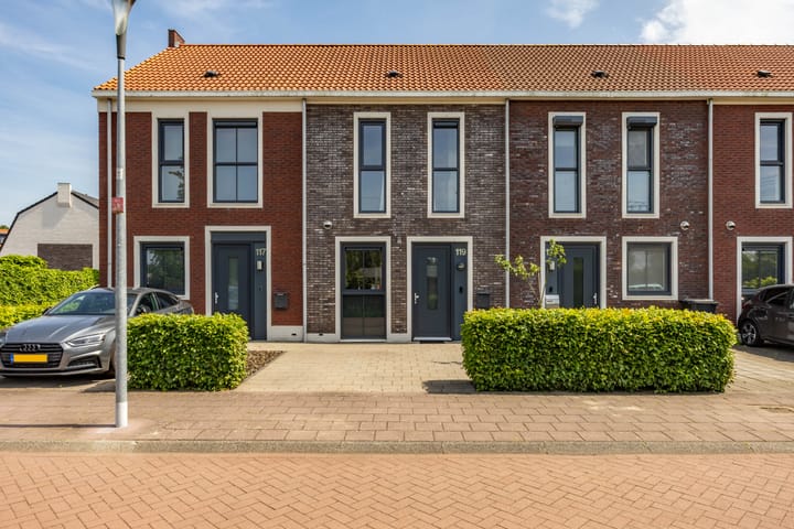 Van Eyckstraat 119 in Groningen Foto
