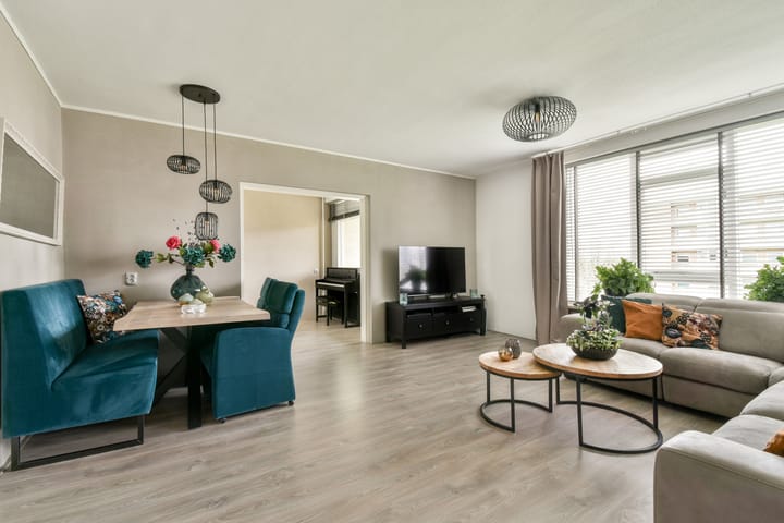 van Godewijckstraat 99 dans Hendrik-Ido-Ambacht photo