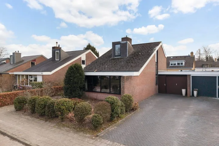 Van Haersmasingel 18 in Oentsjerk