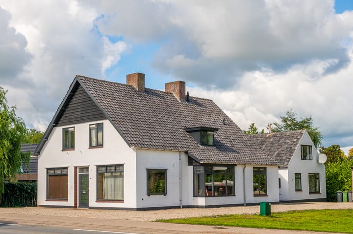 van Heemstraweg 30 in Beneden-Leeuwen Foto