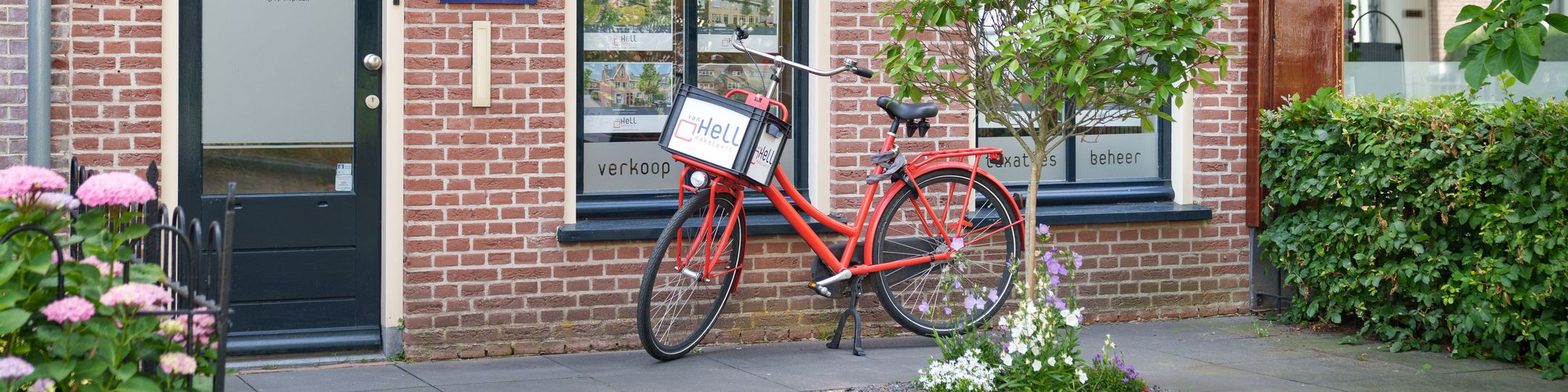 Bürofoto Van Hell Makelaars