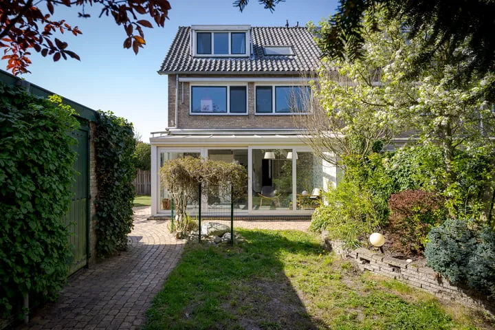 Van Helsdingenlaan 19 Voorschoten thumbnail 11