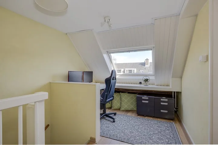 Van Helsdingenlaan 19 Voorschoten thumbnail 33
