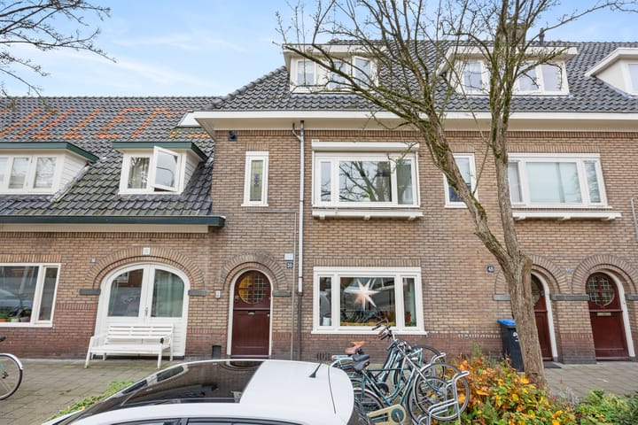 Photo of property van Heutszstraat 50, Nijmegen