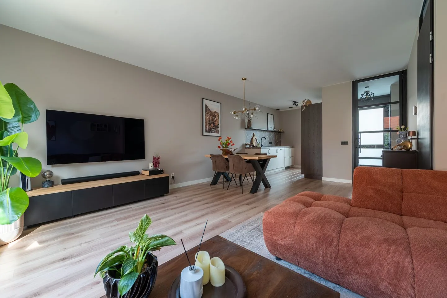 Van Hoevestraat 15 Leerdam thumbnail 8