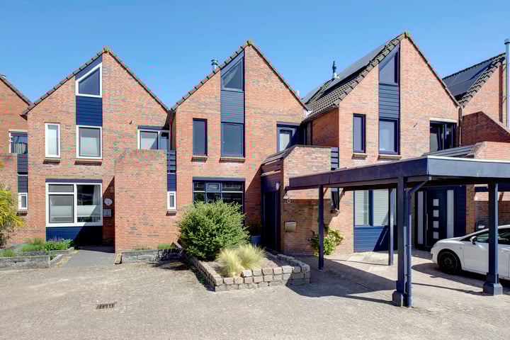 van Hogendorpstraat 6 dans Hoogezand photo