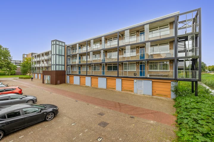 van Houtenlaan 13 en Pijnacker foto