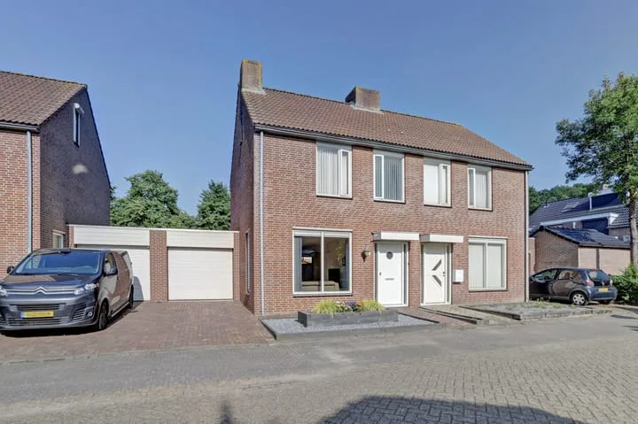 van Hovedreef 13 Rucphen
