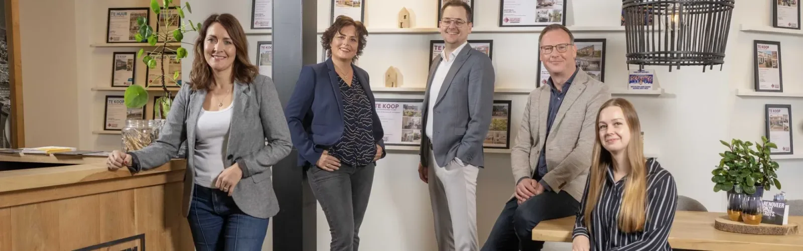 Team foto van Van Keulen Makelaars