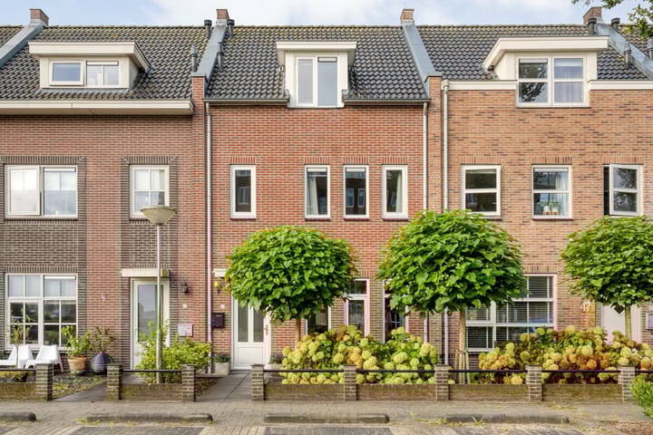 Van Kouwenborchstraat 45 en Hardenberg foto