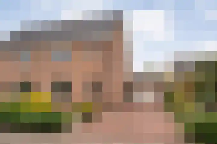 Van Laakstraat 12 in Olst