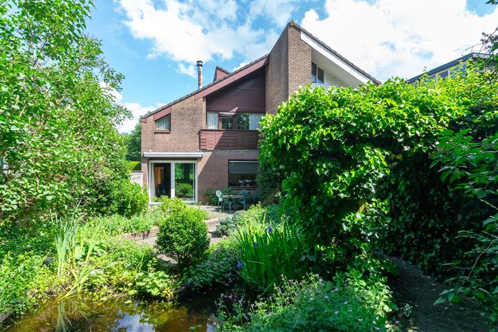 van Leeuwenhoekstraat 140 en Hoogeveen foto