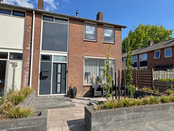 van Limburg Stirumstraat 2 in Coevorden Foto