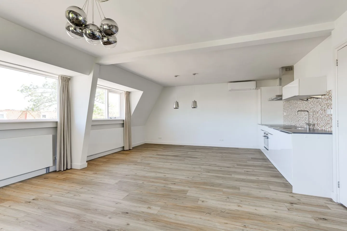 van Lodensteijnstraat 14 Voorburg thumbnail 10