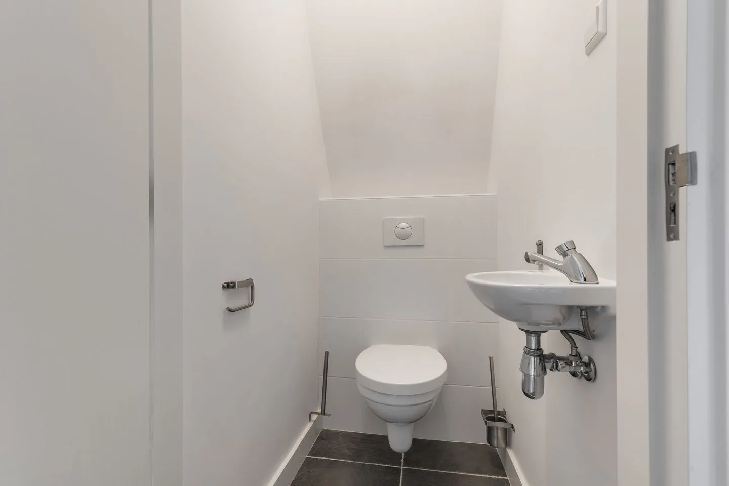 van Lodensteijnstraat 14 Voorburg thumbnail 8