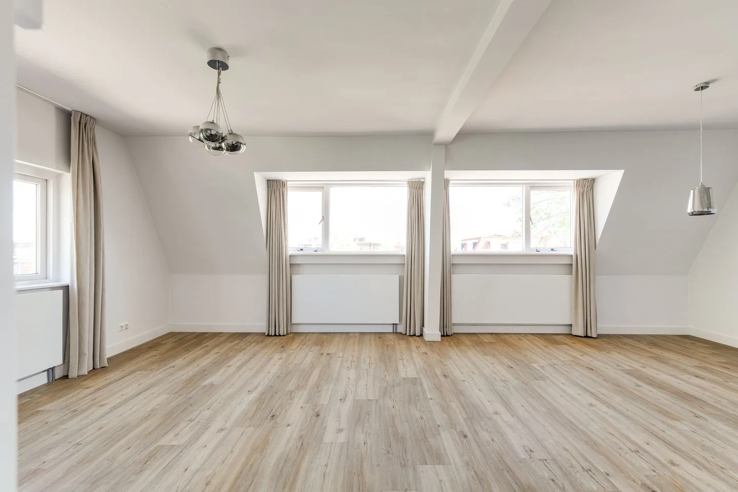 van Lodensteijnstraat 14 Voorburg thumbnail 9