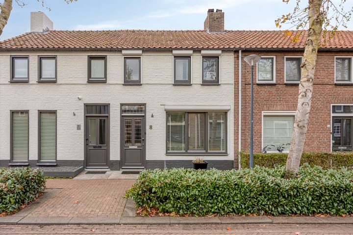 Van Loëstraat 8 in Gemert photo