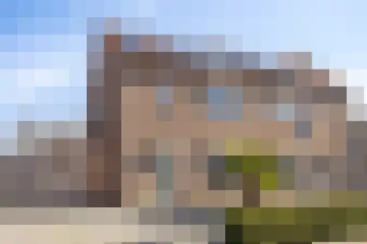 van Megenstraat 12 in Leunen