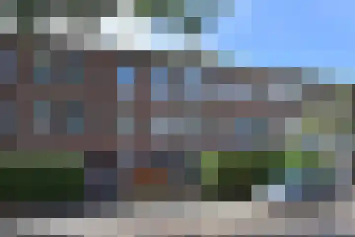 van Montfoortstraat 11 in Voorburg