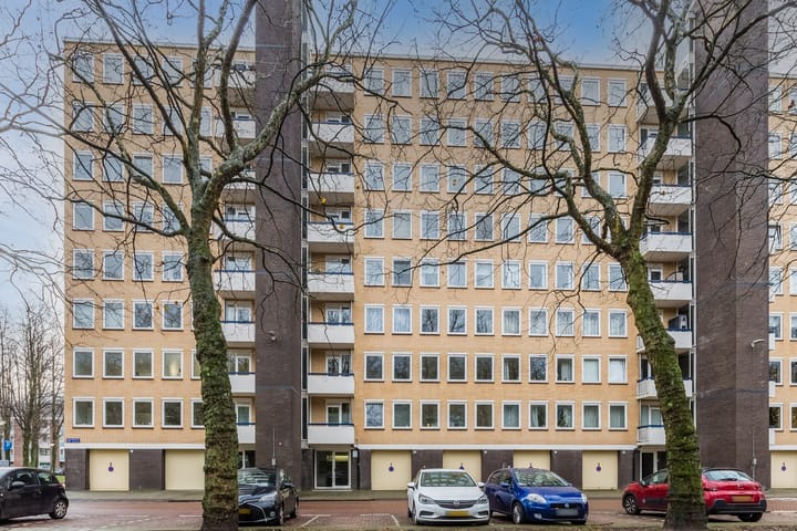 Van Nijenrodeweg 14 in Amsterdam photo