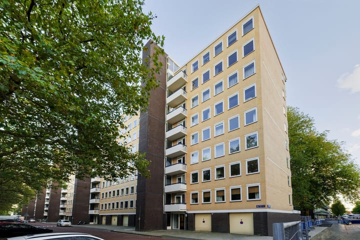 Van Nijenrodeweg 198 in Amsterdam foto