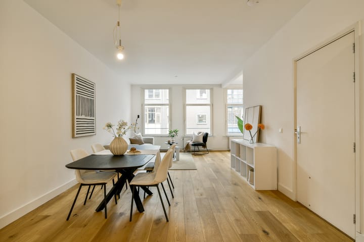 Van Oldenbarneveldtstraat 108-2 in Amsterdam foto