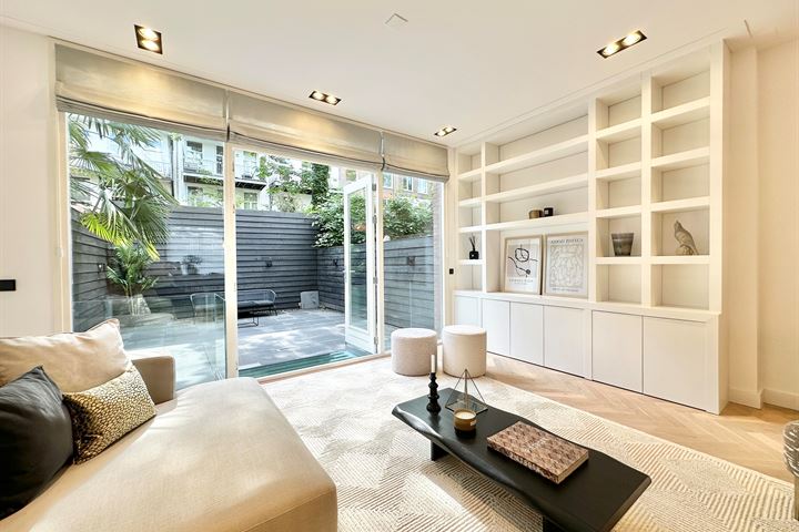 Van Oldenbarneveldtstraat 51-H in Amsterdam Foto