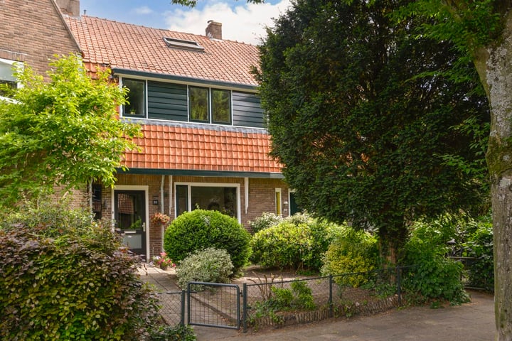 Van Oldenbarneveltlaan 50 in Hilversum Foto