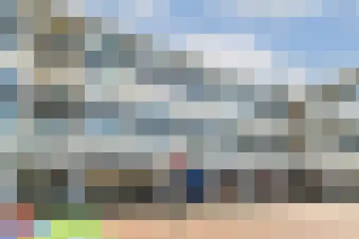 Van Oldenbarneveltplein 105 in Dordrecht