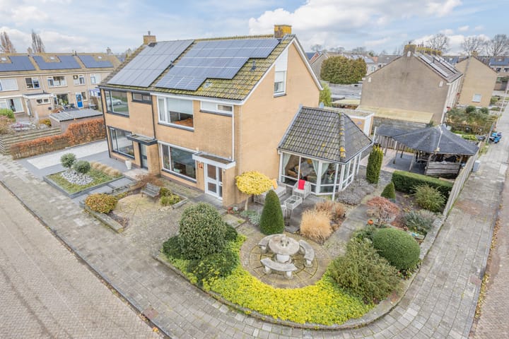 Photo of property Van Ommenstraat 3, Sint Jansklooster