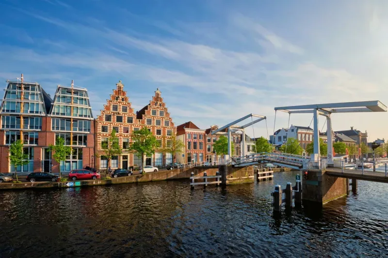 Kantoor foto van Van Oosterom Makelaar