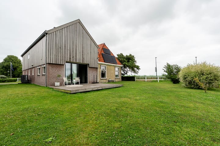 van Osingaweg 78 in Schettens Foto