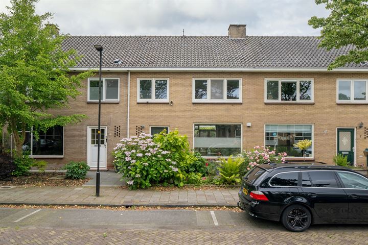 van Oudesteynstraat 5 in Heerhugowaard Foto