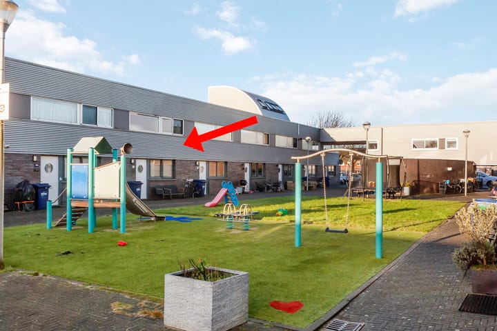 Van Pomerenvaart 12 in 's-Gravenhage