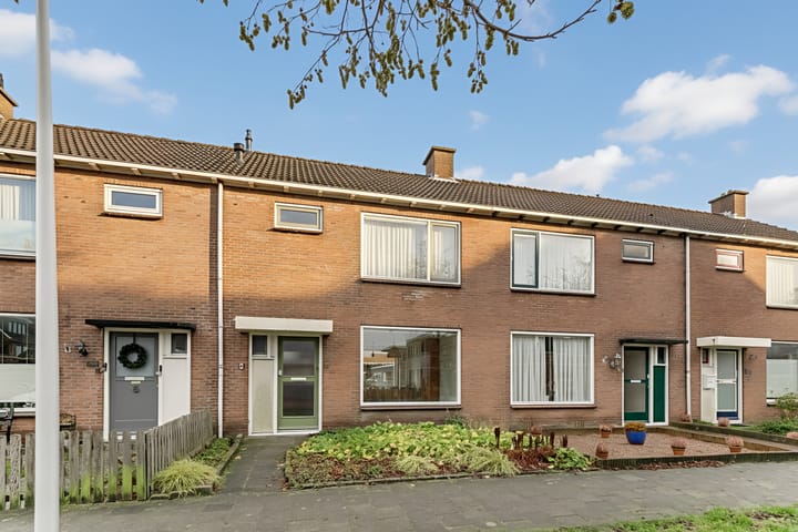 Photo of property Van Roozendaalstraat 14, Spanbroek