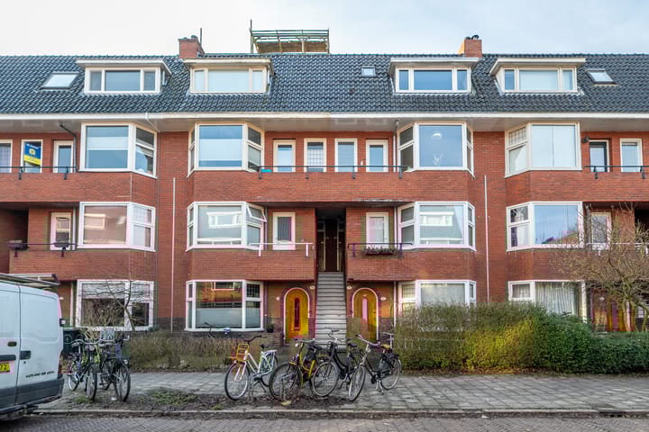 Van Starkenborghstraat 17 in Groningen photo