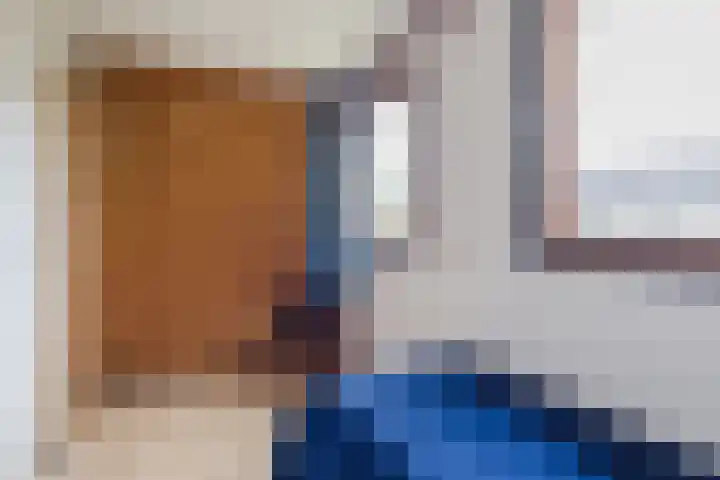 van Steenhuijslaan 7 Grave thumbnail 23