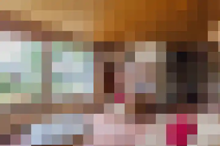 van Steenhuijslaan 7 Grave thumbnail 7