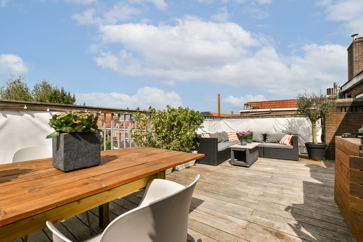 Van Tuyll van Serooskerkenplein 54-3 in Amsterdam Foto