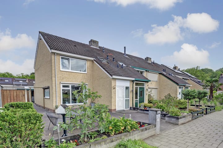 Van Vlaanderenstraat 41 in Klundert foto
