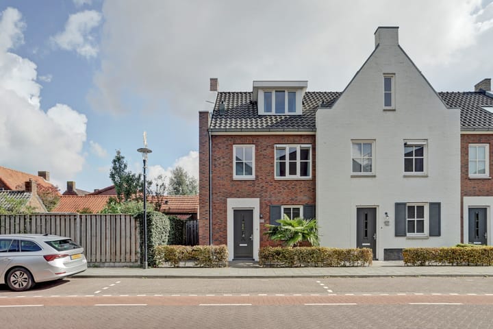 van Voornestraat 14 in Rucphen Foto