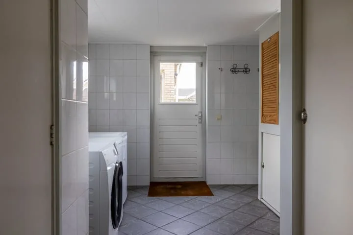 Van Voortstraat 11 Surhuisterveen thumbnail 11