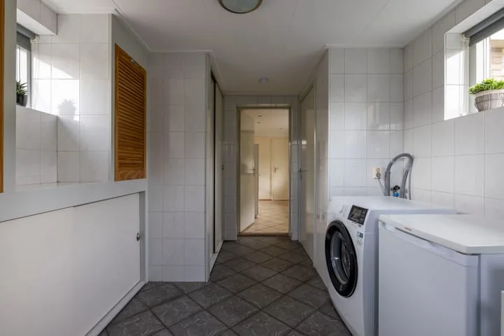 Van Voortstraat 11 Surhuisterveen thumbnail 12