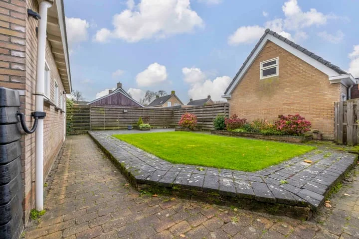 Van Voortstraat 11 Surhuisterveen thumbnail 27