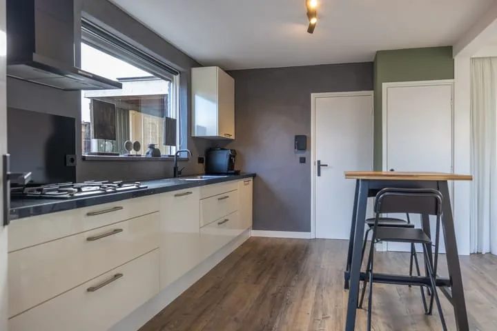 Van Voortstraat 7 Surhuisterveen thumbnail 10