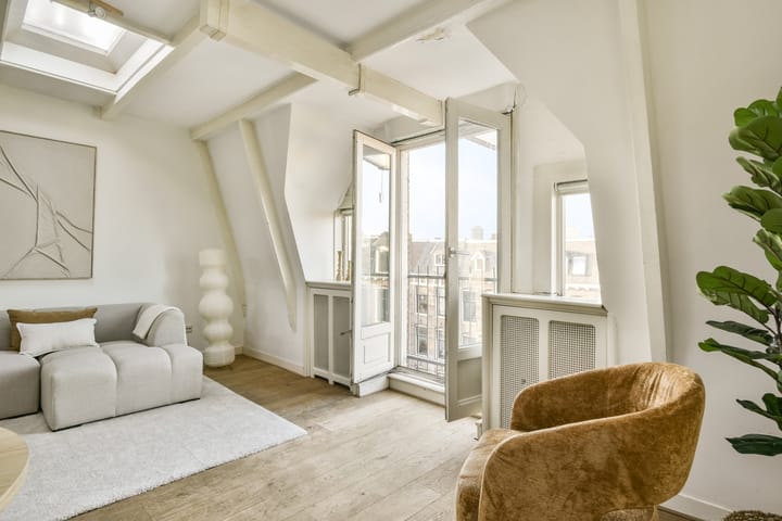 Photo of property Van Woustraat 103-4, Amsterdam