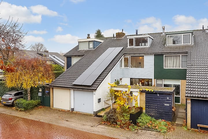 Varenmeent 15 in Hilversum photo