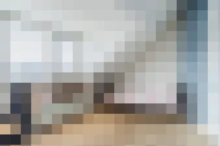 Varshaak 16 Best thumbnail 42