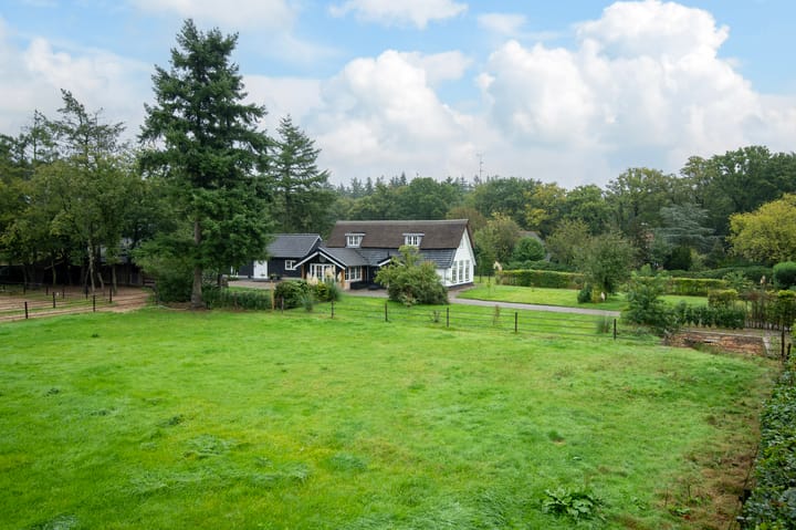 Photo of property Veenhuizerveldweg 15, Putten