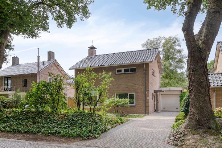 Veenkampenweg 22 in Emmen foto